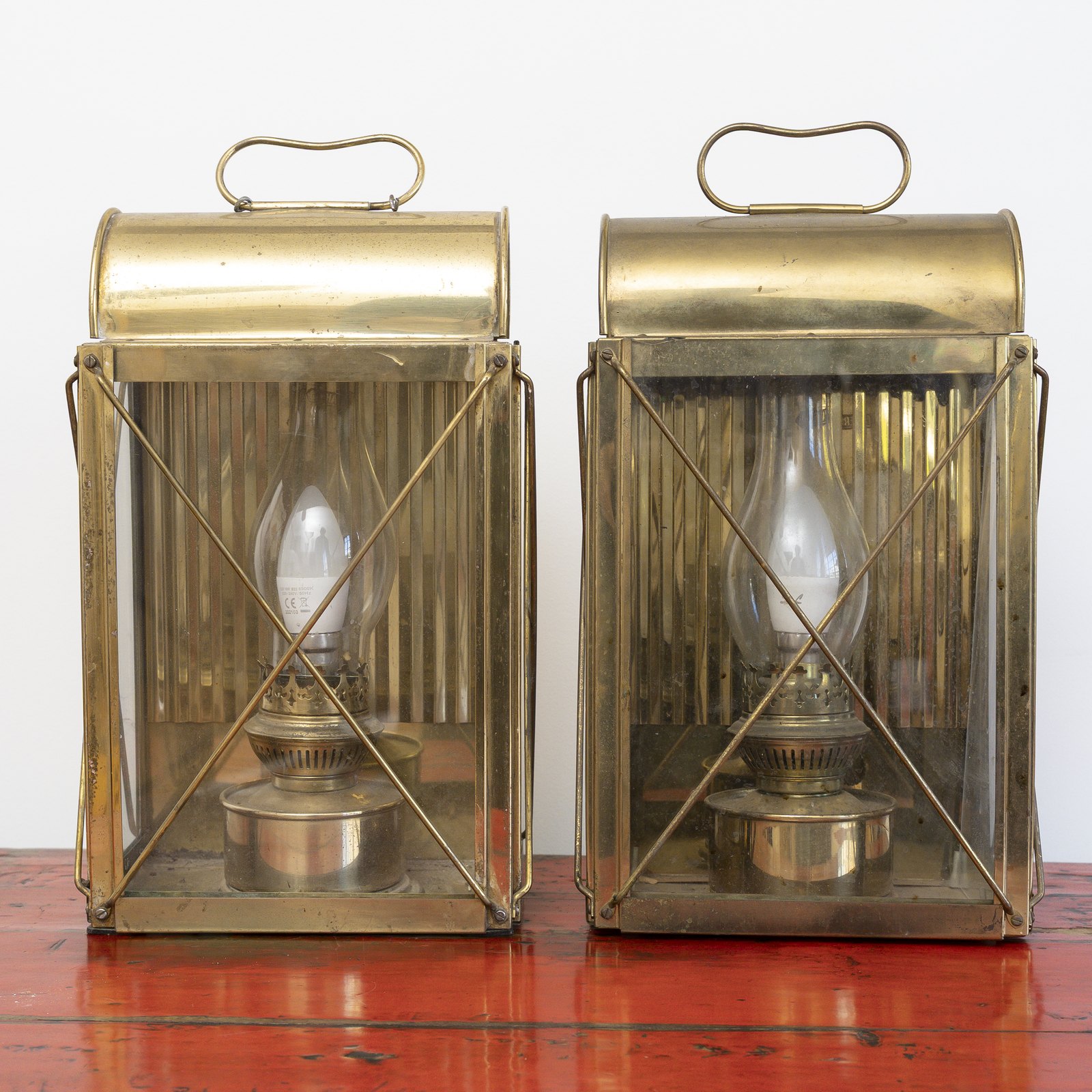 Lanternes ancienne en métal et verre